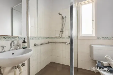 Property photo of 44 Wheatley Road McKinnon VIC 3204