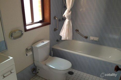 Property photo of 21 Griffin Road North Curl Curl NSW 2099