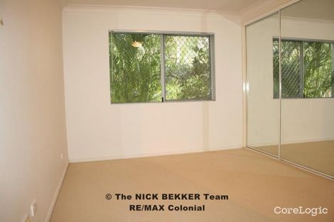 Property photo of 2/26 Crump Street Holland Park West QLD 4121