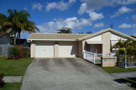 2/7 Kenny Dr, Labrador, QLD 4215