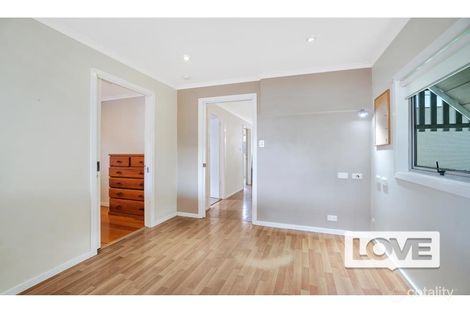 Property photo of 8 Macquarie Street Boolaroo NSW 2284