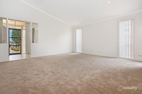 Property photo of 28 Gillabin Place Plumpton NSW 2761