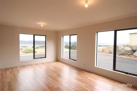 Property photo of 3/24 Roberts Crescent Newnham TAS 7248