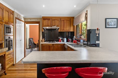 Property photo of 58 Settlers Hill Crescent Croydon Hills VIC 3136