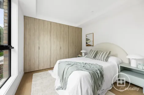 Property photo of 18 Talbot Road Strathmore VIC 3041