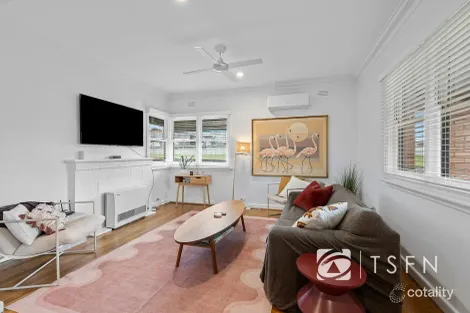 Property photo of 21 Marong Road Ironbark VIC 3550