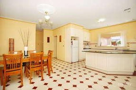 Property photo of 8 Forge Close Maribyrnong VIC 3032