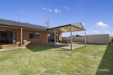 Property photo of 2 Howe Court Epsom VIC 3551