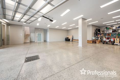 Property photo of 4 Renard Close Illawong NSW 2234