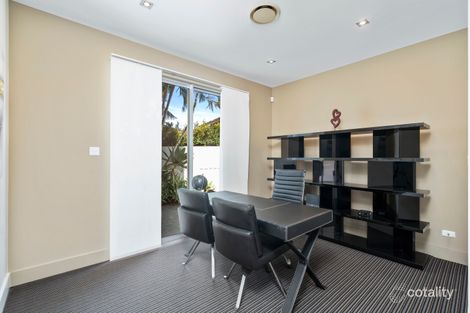 Property photo of 13 Waterview Crescent Bundall QLD 4217