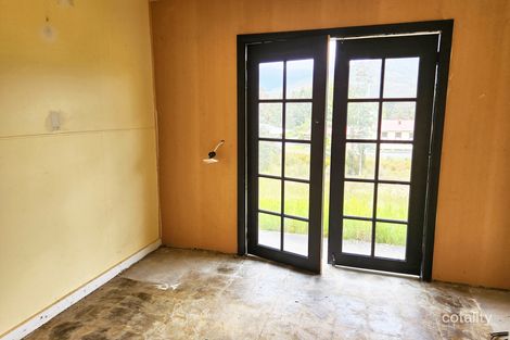 Property photo of 2 Murchison Street Rosebery TAS 7470