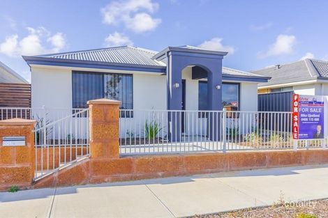 Property photo of 201 Grandis Boulevard Banksia Grove WA 6031