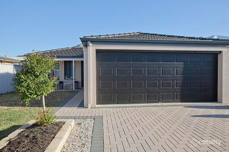 Property photo of 19A Coonawarra Drive Caversham WA 6055