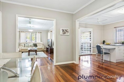 Property photo of 104 Kennington Road Camp Hill QLD 4152