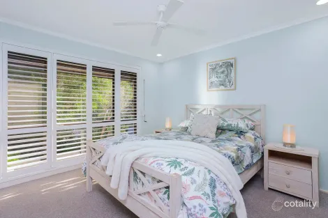 Property photo of 6 Treloar Place Menai NSW 2234