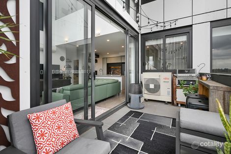 Property photo of 1010/10 Aviators Way Penrith NSW 2750