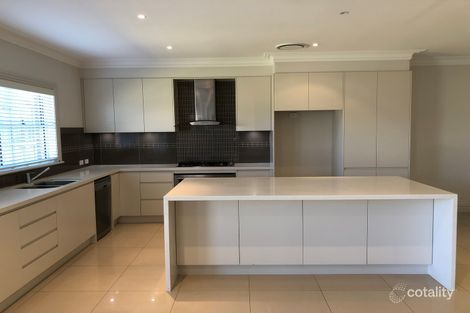 Property photo of 37 Young Circuit Elderslie NSW 2570