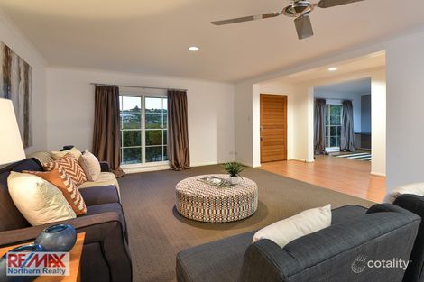 Property photo of 4 Diorama Court Eatons Hill QLD 4037
