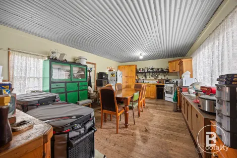 Property photo of 4 Fraser Street Linton VIC 3360