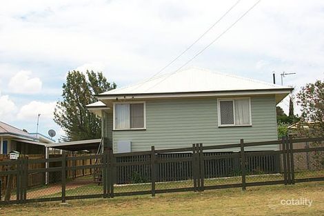 25 Coonan St, Harlaxton, QLD 4350