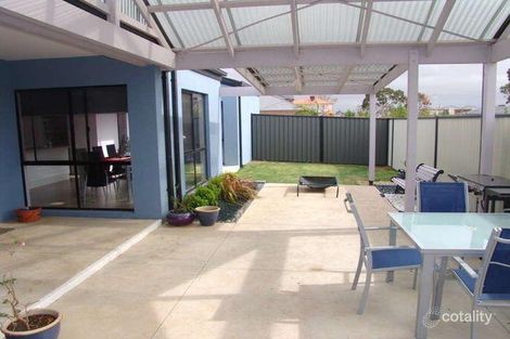 Property photo of 30 Macadamia Grove Werribee VIC 3030