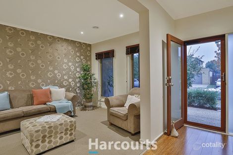 Property photo of 10 Reidel Avenue Pakenham VIC 3810