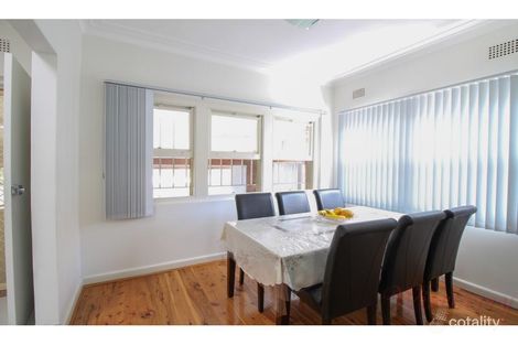 Property photo of 32 Noble Avenue Mount Lewis NSW 2190