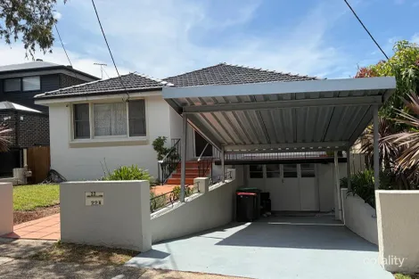 22 Cooeeyana Pde, Mount Lewis, NSW 2190