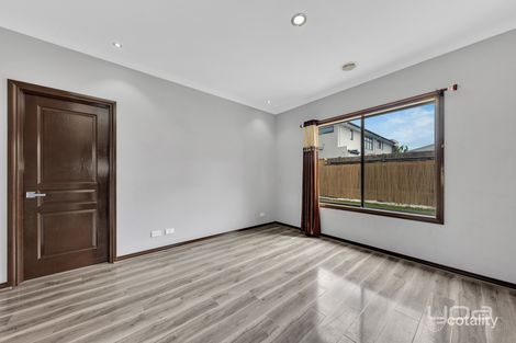 Property photo of 19 Denman Drive Point Cook VIC 3030