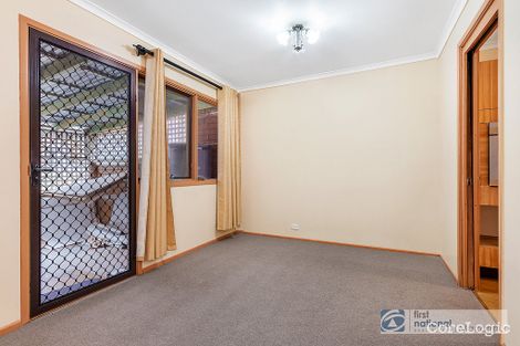 Property photo of 17 Airdsley Lane Bradbury NSW 2560