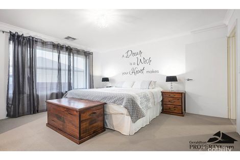 Property photo of 76 Winnetta Ridge Wandina WA 6530