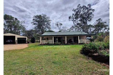 Property photo of 586 Millstream Parade Millstream QLD 4888