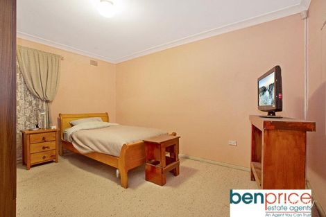 Property photo of 12 Halmahera Crescent Lethbridge Park NSW 2770