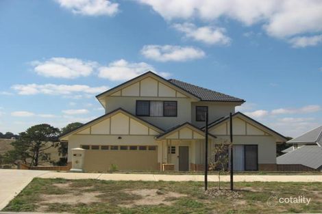 50 Canterbury Ave, Sunbury, VIC 3429