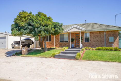 71 Eldershaw Dr, Forest Hill, NSW 2651