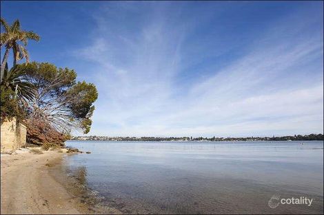 Property photo of 8 Riverview Court Dalkeith WA 6009