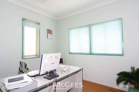 Property photo of 2/187 Long Street East Graceville QLD 4075