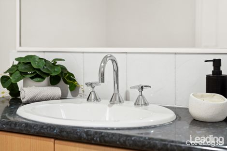 Property photo of 1 Whitty Lane Sunbury VIC 3429