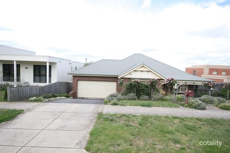 11 Kyeema Ave, Highton, VIC 3216