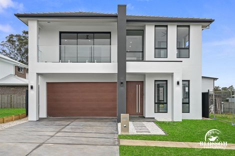 3 April Cres, Grantham Farm, NSW 2765