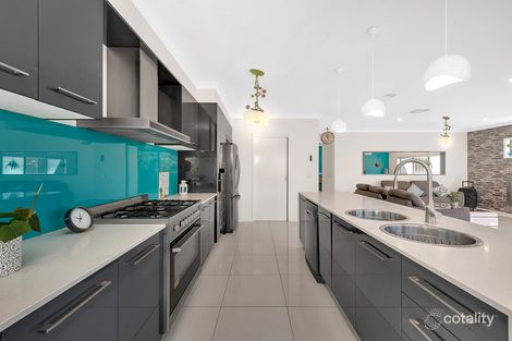 Property photo of 14 Enderby Drive Mickleham VIC 3064