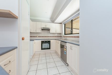 Property photo of 40 Emmadale Drive New Auckland QLD 4680
