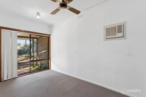 Property photo of 4 Parham Street Elizabeth Downs SA 5113