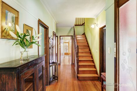 Property photo of 6 Serpentine Street Mont Albert VIC 3127