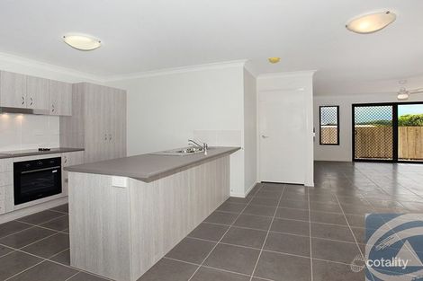 1/4 Eva Ct, Nambour, QLD 4560