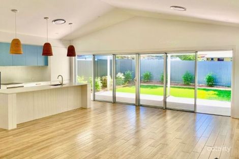 Property photo of 35 Daniel Street Lota QLD 4179