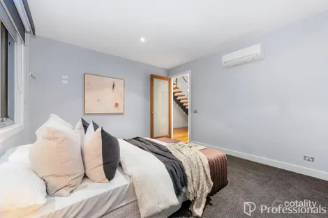Property photo of 148 The Esplanade Caroline Springs VIC 3023
