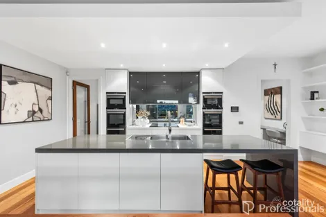 Property photo of 148 The Esplanade Caroline Springs VIC 3023