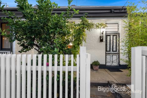 Property photo of 32 Rowena Parade Richmond VIC 3121