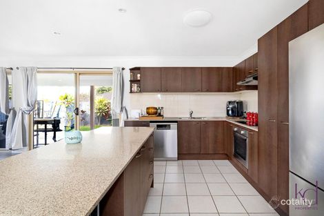 Property photo of 6 Tangelo Court Bellmere QLD 4510